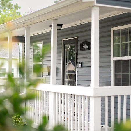 Bluewater Downtown Cottage Wilmington Extérieur photo