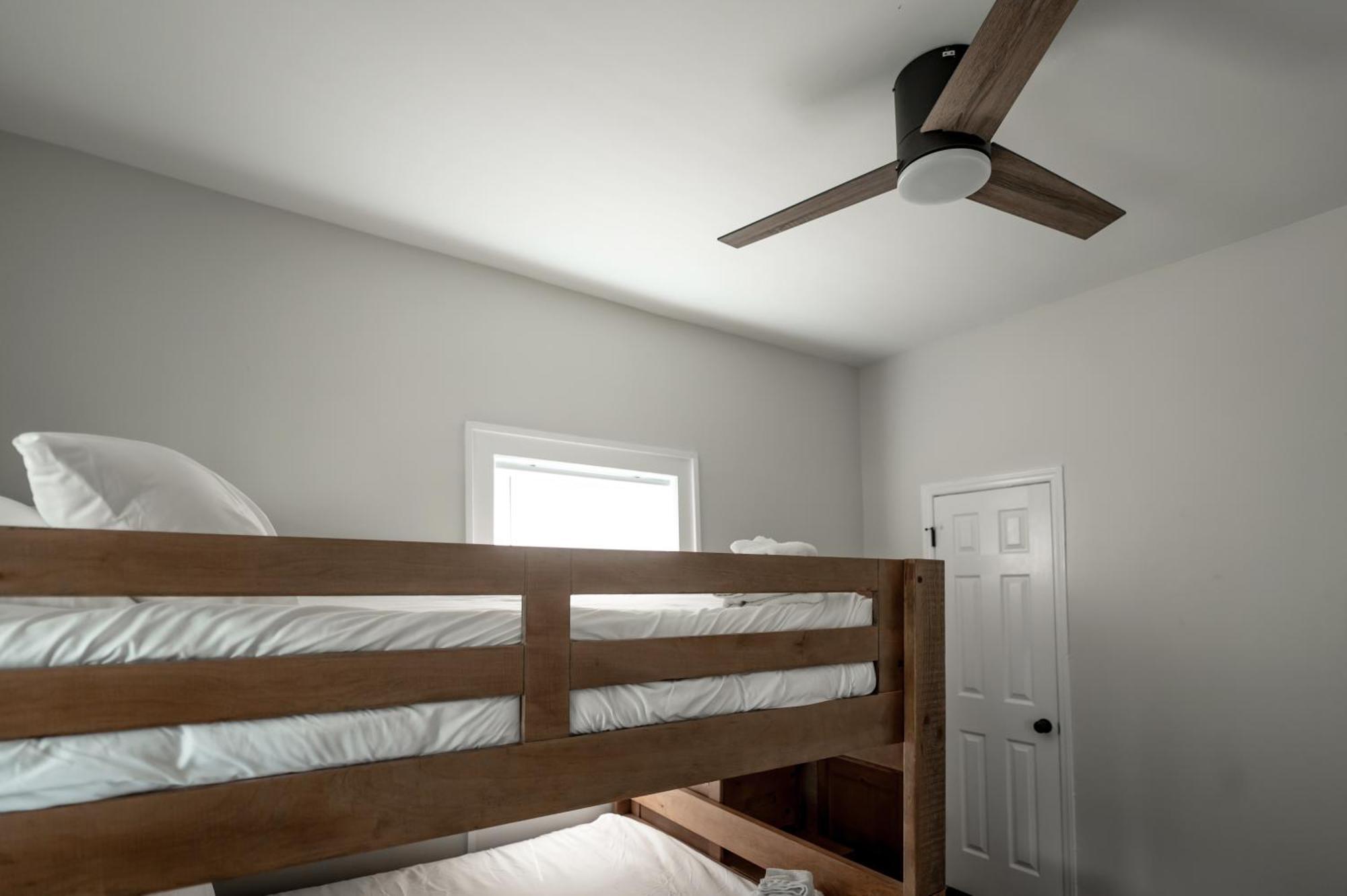 Bluewater Downtown Cottage Wilmington Extérieur photo
