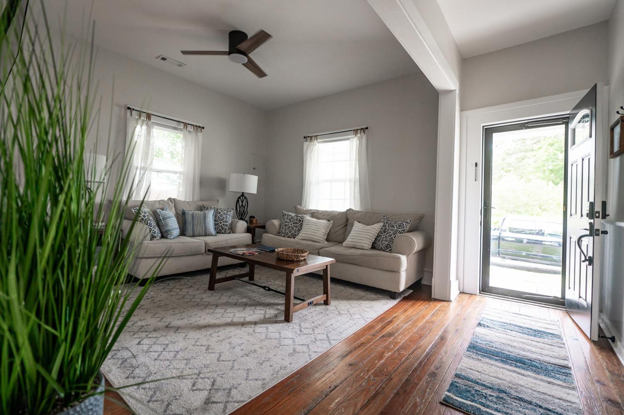 Bluewater Downtown Cottage Wilmington Extérieur photo